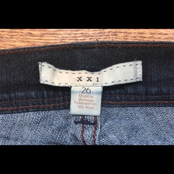 Forever XXI Stretch Straight-leg Jeans - Picture 3 of 5